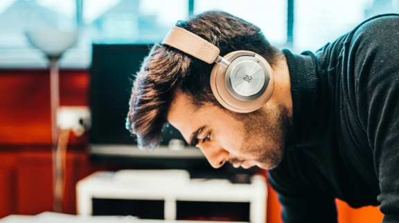 Slevy udeřily na audio. Sony je za půlku, zlevnil i špičkový Marshall a Bang & Olufsen