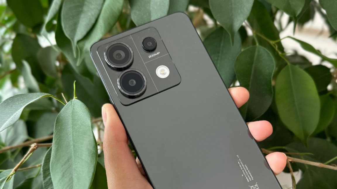 200Mpx foťák a brutální 120W nabíjení za 8 tisíc? Xiaomi je do neděle v extrémních slevách