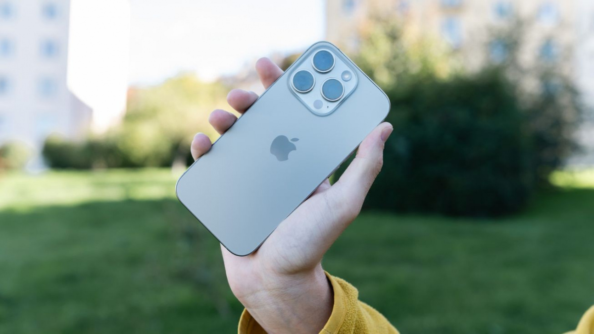 Obří výprodej drtí ceny Applu, Samsungu i Xiaomi. Ve slevách jsou ty nejlepší smartphony