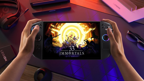 Po výkonném hraní „do kapsy“ je poptávka. Lenovo muselo zrušit předobjednávky nového handheldu