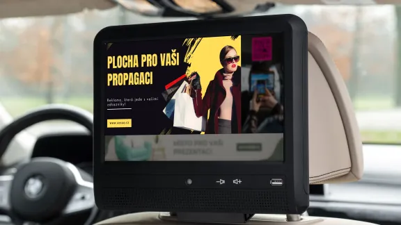 Revoluce v reklamě v českých ulicích: AdsGo přináší do taxi novou televizní síť