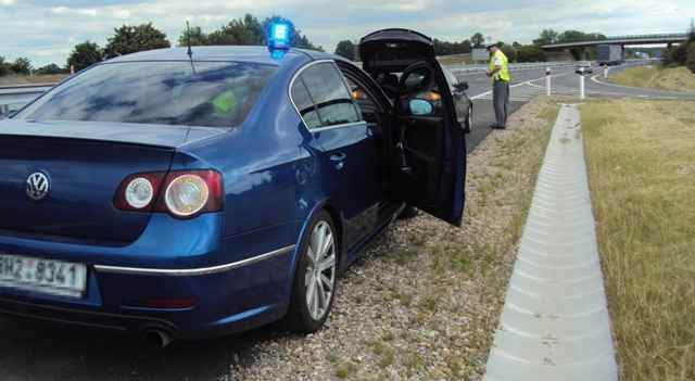 Nejrychlejší policejní Passaty vyrazili na silnice honit řidiče