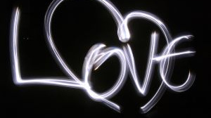 Průměrný Čech může jít na rande až 9x do měsíce