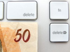 Akcie velkých amerických a evropských bank pod tlakem