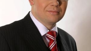 Ministr spravedlnosti řeší vyhrocenou situaci v exekutorské komoře