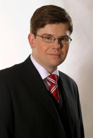 Ministr spravedlnosti řeší vyhrocenou situaci v exekutorské komoře