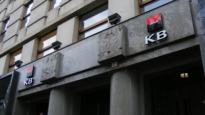 Komerční banka poskytla v loňském roce 29%  všech úvěrů středním a velkým podnikům v České republice