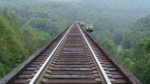 Policie zatýkala za fiktivní zakázky Českých drah