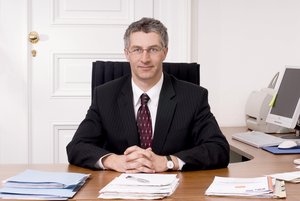 Žádný ekonom nemá zázračný lék na ekonomickou krizi