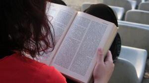 Stavební spoření pro financování studia pomůže jen bohatším míní senát