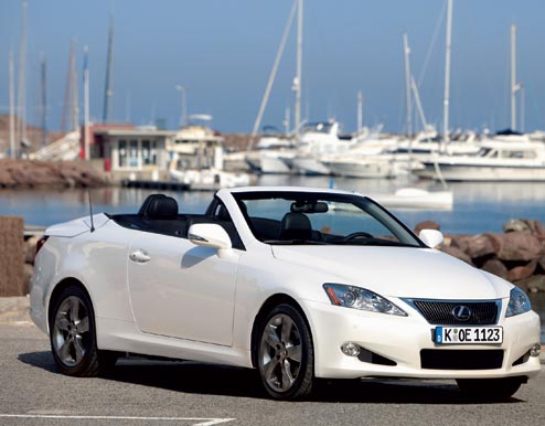 Lexus chce z peněženek bohatých více peněz, konečně nabídne kabriolet
