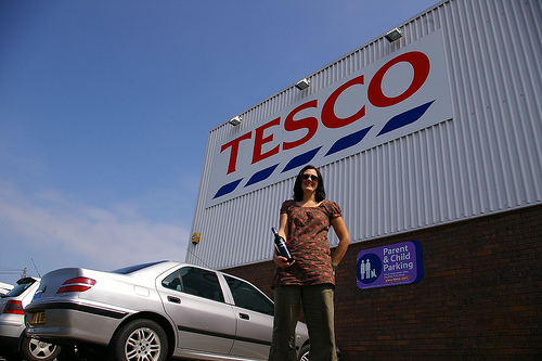 Tesco bude nabízet půjčky