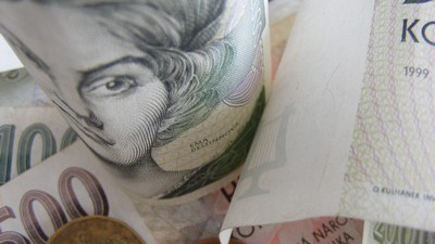 Finanční poradci sjednali v prvním pololetí 2009 klientům finanční produkty v hodnotě přesahující 25 miliard Kč