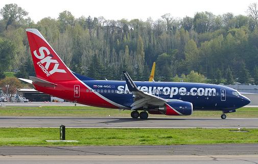 SkyEurope: Případným krachem letecké společnosti bude postiženo zřejmě více než 10 tisíc českých turistů