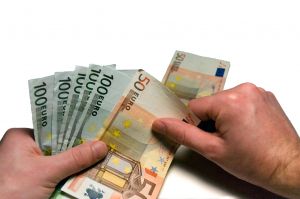Investice: Sliby o velkých výdělcích z vás boháče neudělají