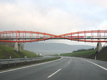 Mýtné budou od ledna platit vozy nad 3,5 tuny a od roku 2011 budeme používat elektronické viněty