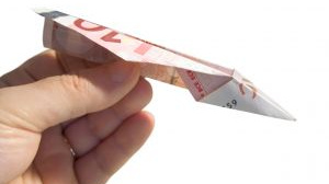 Lidé s vyšším příjmem přijdou od ledna o desetitisíce