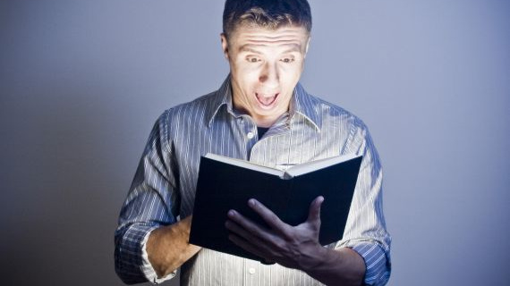 Recese pokračuje: Lidé se bojí o práci, nebojí se již o peníze v bankách