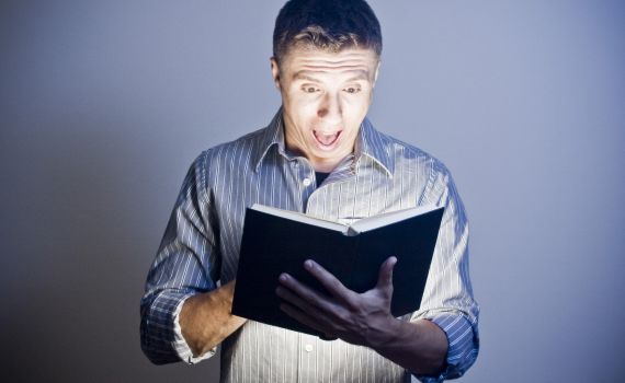 Recese pokračuje: Lidé se bojí o práci, nebojí se již o peníze v bankách