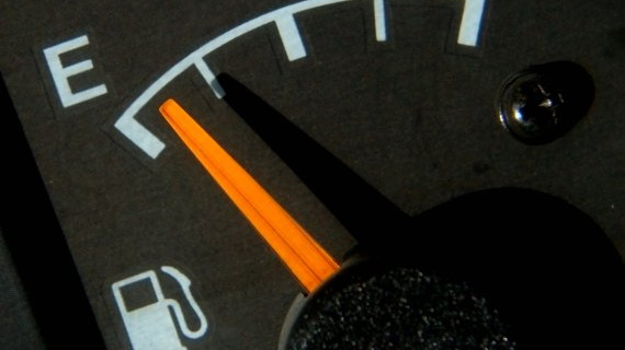 Benzín i nafta začaly zlevňovat, ceny mají padat i v tomto týdnu