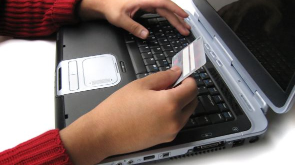 Kde a jak hrozí největší zneužití vaší platební karty?