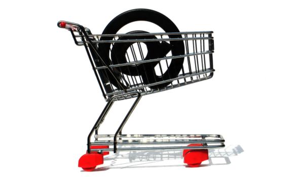 E-shopy kradou zákazníky kamenným obchodům