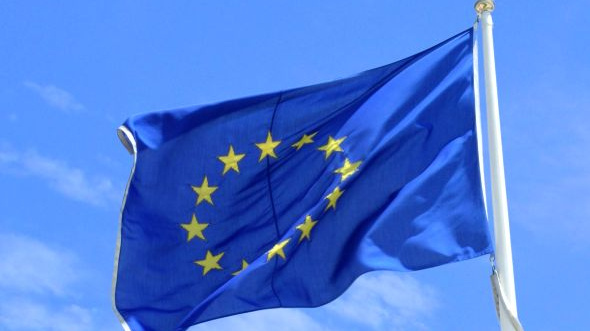 Evropská unie se dostává z recese a hospodářství opět roste