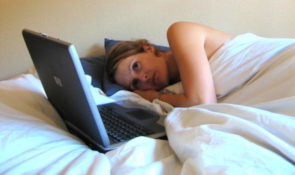 Podvodníci ze zahraničí útočí na Čechy čím dál víc