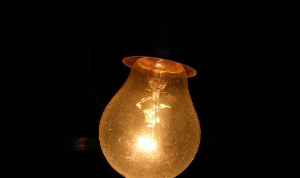 Cena elektřiny by mohla stoupnout až o třetinu