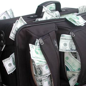 Platy manažerů státních firem mají být veřejné. Jsou nehorázné, říkají lidé