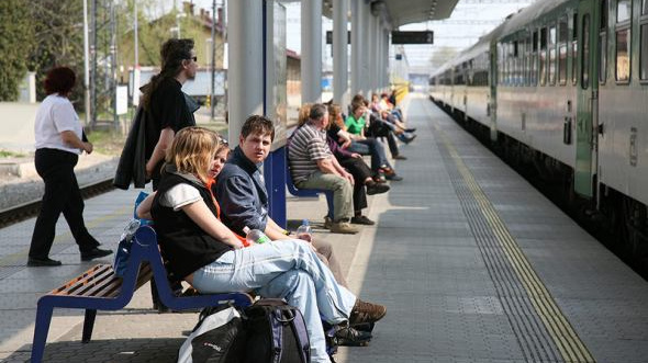 Dušek: V ČD se ztratilo 8 miliard. Podle drah jsou v nových vlacích