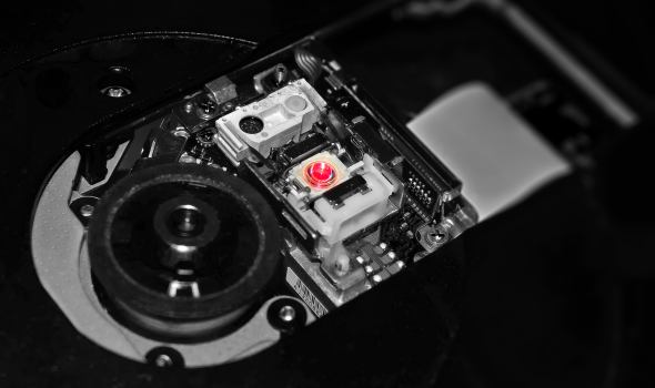 Mezi podnikatele se rozdělí dotace 1,5 miliardy korun na high-tech projekty