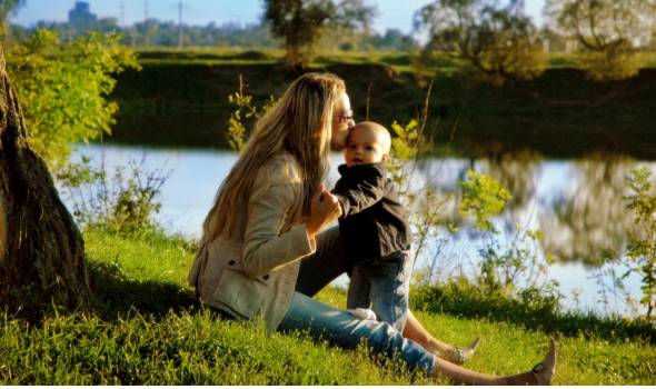 Zadlužení státu bude mít dopad na životní úroveň, začínají si uvědomovat lidé
