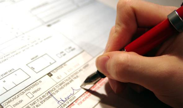 Daně a daňové příznání: Nevěřte úředníkům, nejsou všemohoucí