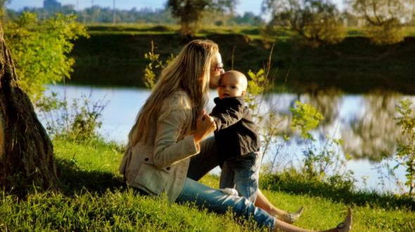 Senát zamítl návrh na zvýšení mateřské