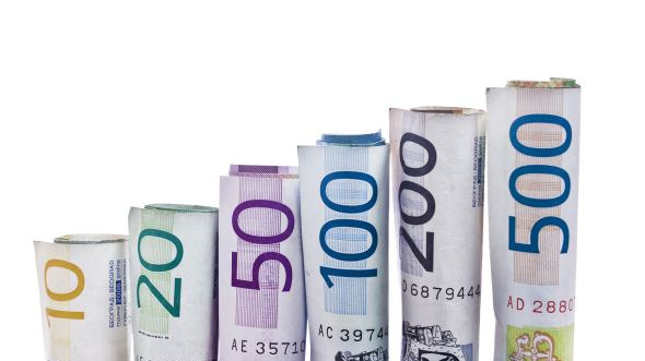 Zahraniční obchod Česka skončil v únoru s přebytkem 15,3 miliardy