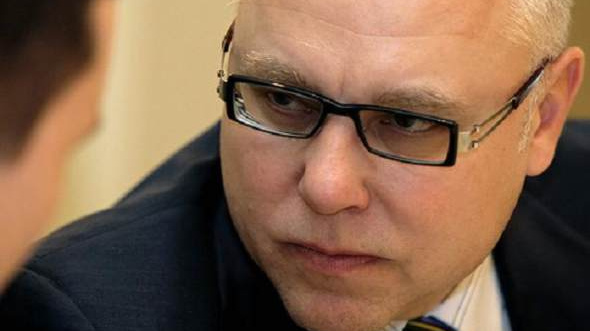 Ponikatel Bakal rozdělil mezi pravicové strany 28,5 milionu korun