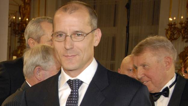 Guvernér ČNB Zdeněk Tůma bude možná dohlížet na makroekonomii EU