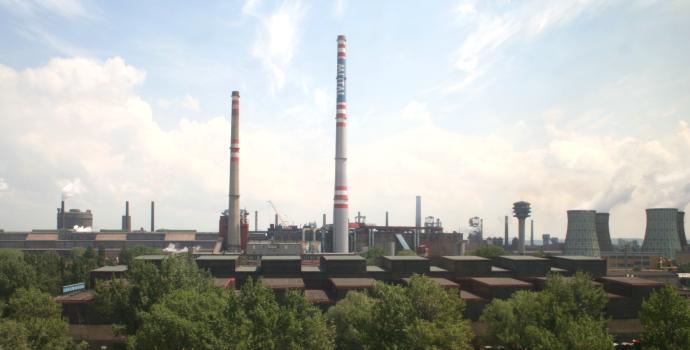 Akcie ArcelorMittal Ostrava končí na burze RM SYSTÉM, vydělat se na nich dalo i přes 33 tisíc procent