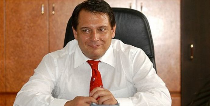 Advokát Altner podal žalobu na Jiřího Paroubka. Jde o 24 miliard korun