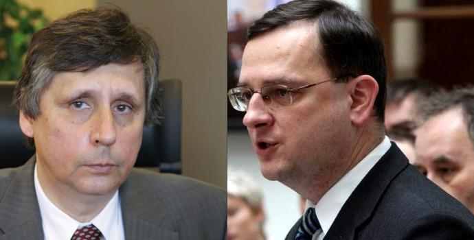 Česku vládnou dva muži, oba mají nárok na plat, ochranku i služební limuzínu