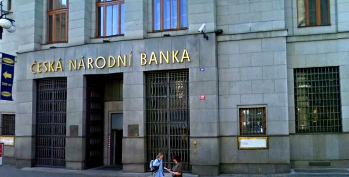 Česká ekonomika si podle ČNB letos polepší o 1,6 procenta