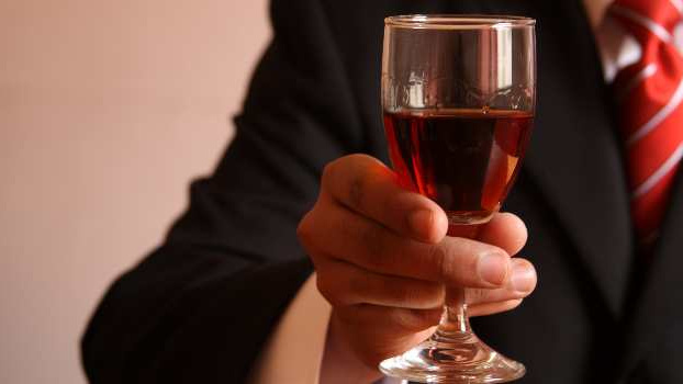 Velké vinařské firmy pravděpodobně podvádějí zákazníky