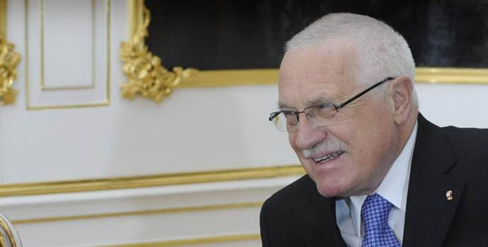 Klaus: Krize je horší v zemích, které udělaly chybu a přijaly euro