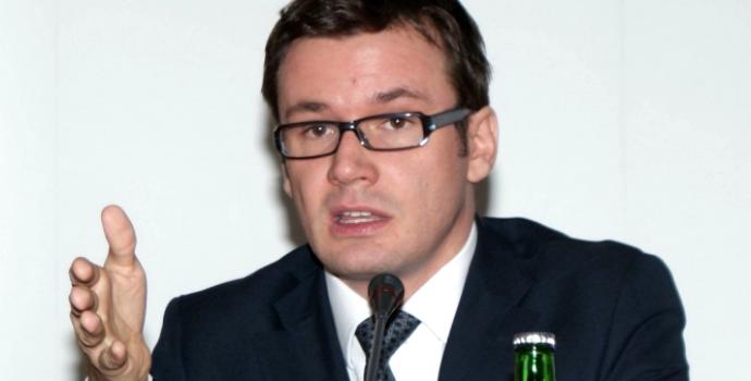 Za zdražení elektřiny může ministerstvo průmyslu, ERÚ a ČEZ tvrdí Liška