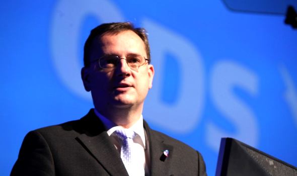 Nečas: Podnikání se u nás musí vyplácet