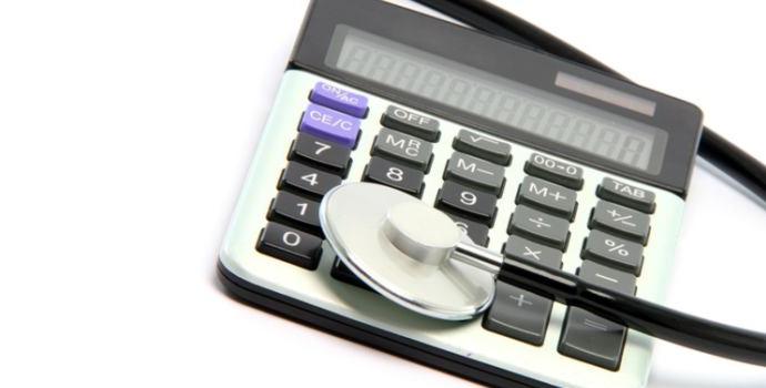 Vyléčí vláda současnými kroky veřejné finance? Půlka lidí věří, že ano