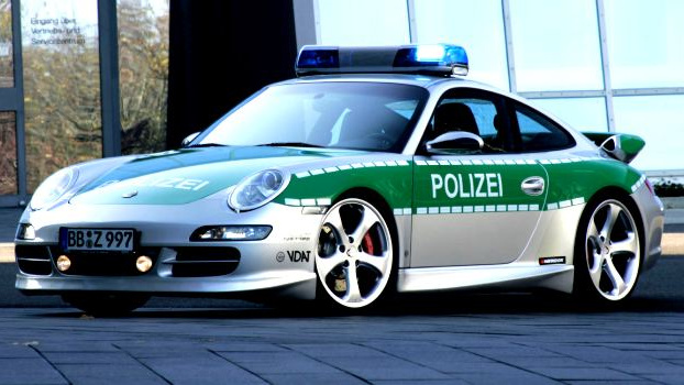 Pokutě za dopravní přestupek v jiné zemi už neujedete