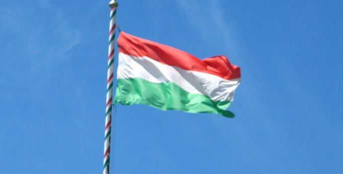 Čína má pomoct Maďarsku financovat dluh