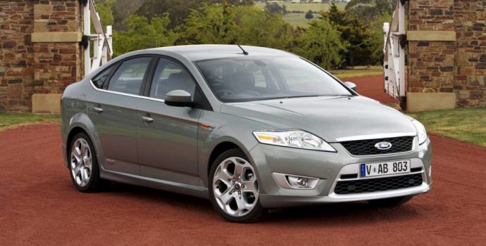 Největším dovozcem aut do Česka byl v loňském roce opět Ford